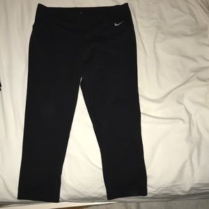 Cropped Nike leggings